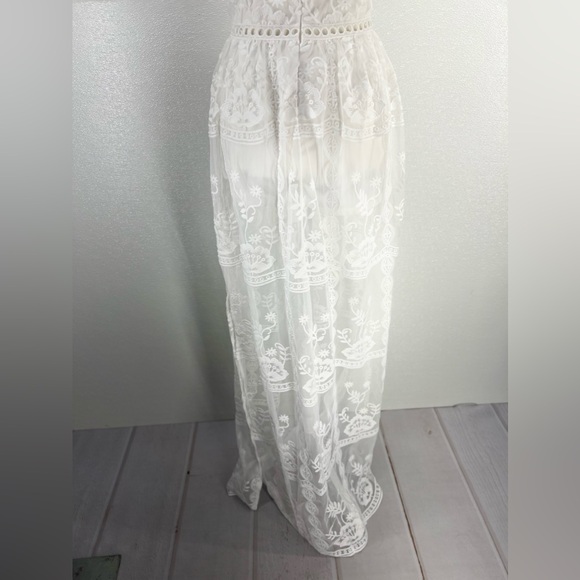 NWOT LACED CROCHET DRESS SIZE SMALL - Picture 10 of 17
